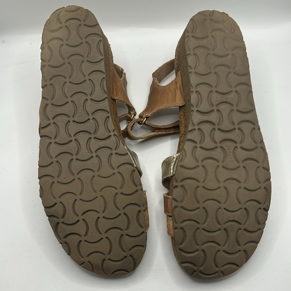 NAOT Womens Sophia Crisscross Leather Sandals size 40 - Picture 8 of 8